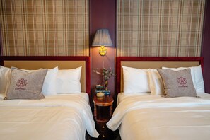 Standard-Doppelzimmer | Verdunkelungsvorhänge, Bügeleisen/Bügelbrett, kostenloses WLAN