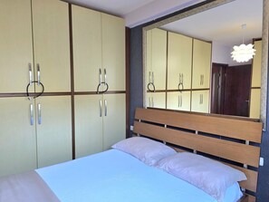 1 bedroom, iron/ironing board, free WiFi, bed sheets