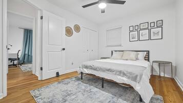 3 habitaciones, tabla de planchar con plancha y wifi gratis