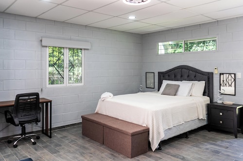 Apartamento para 3 personas dentro de la finca.