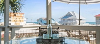 Gulf Views, Beach Access,Private Pool, Volleyball!