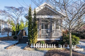 Nicht klassifiziertes Bild, 2 von 23, Schaltfläche