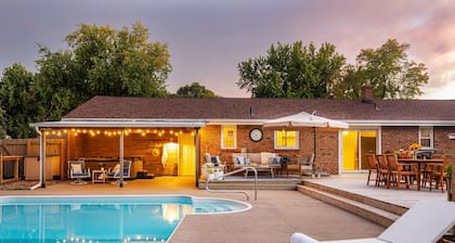 Pool Vibes Retreat | Hot Tub | Poker | Fire Pit