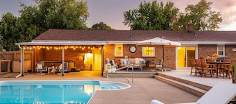 Pool Vibes Retreat | Hot Tub | Poker | Fire Pit