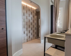 Design Double Room | Bathroom | Shower, hair dryer, bathrobes, slippers