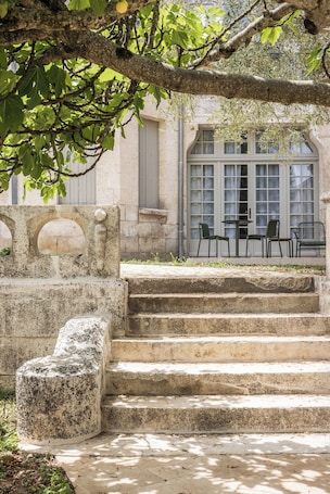 Garden. Hôtel des Arts
