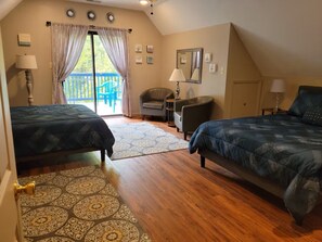 3 bedrooms, iron/ironing board, WiFi, bed sheets