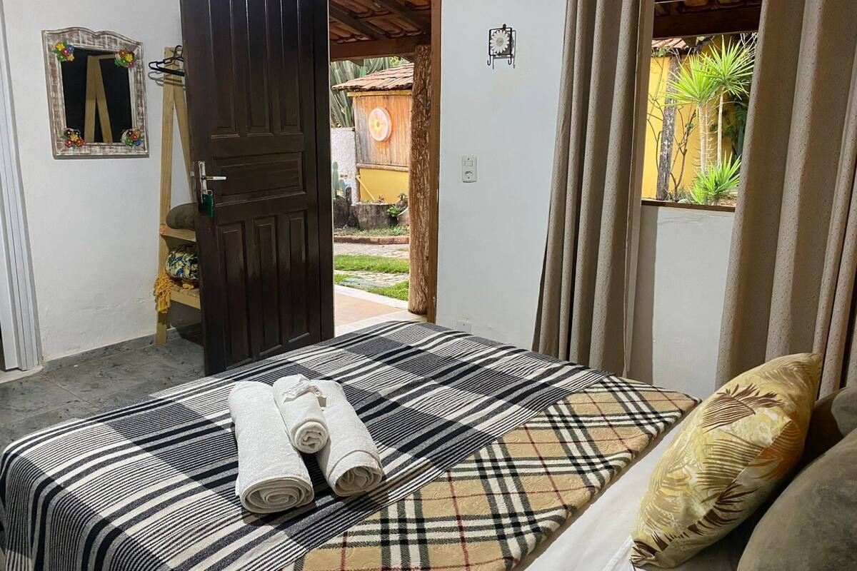 Standard Suite, Garden View | Desk, laptop workspace, free WiFi
