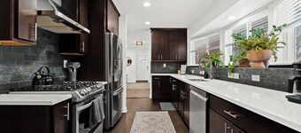 NEW! Cozy 3BR Home|Gym, Game Room & Prime Location