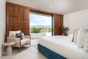 5 habitaciones, tabla de planchar con plancha y cuna de viaje 