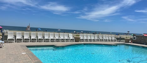 Alberca al aire libre