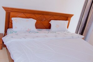 12 bedrooms, iron/ironing board, WiFi, bed sheets