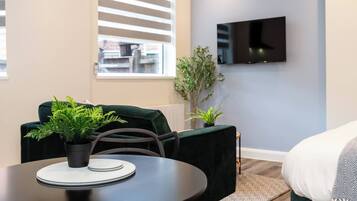 Studio, Multiple Bedrooms | Living room