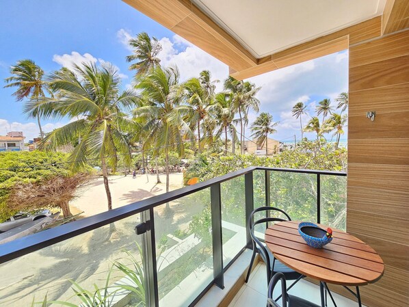 Elite Apartment | Outdoor dining