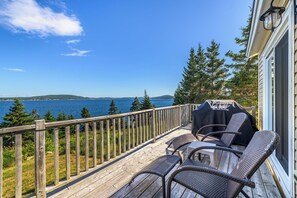 Terrace/patio - Modern Home Steps from Brewery with Ocean View (Dildo)