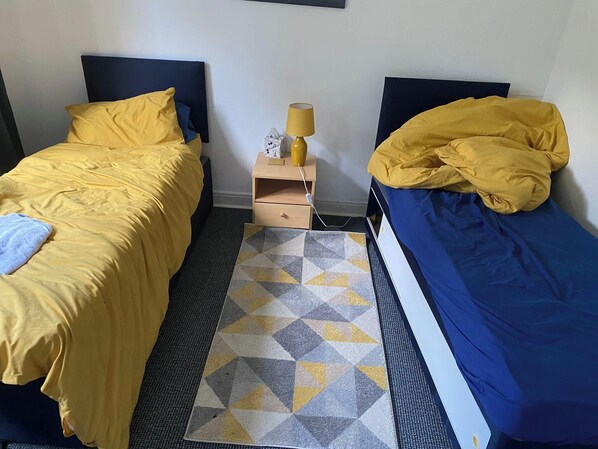 3 bedrooms, iron/ironing board, free WiFi, bed sheets