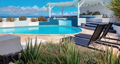 Villa Bleue - 227m² with swimming pool and sea view - Saint-Gilles-Les-Bains