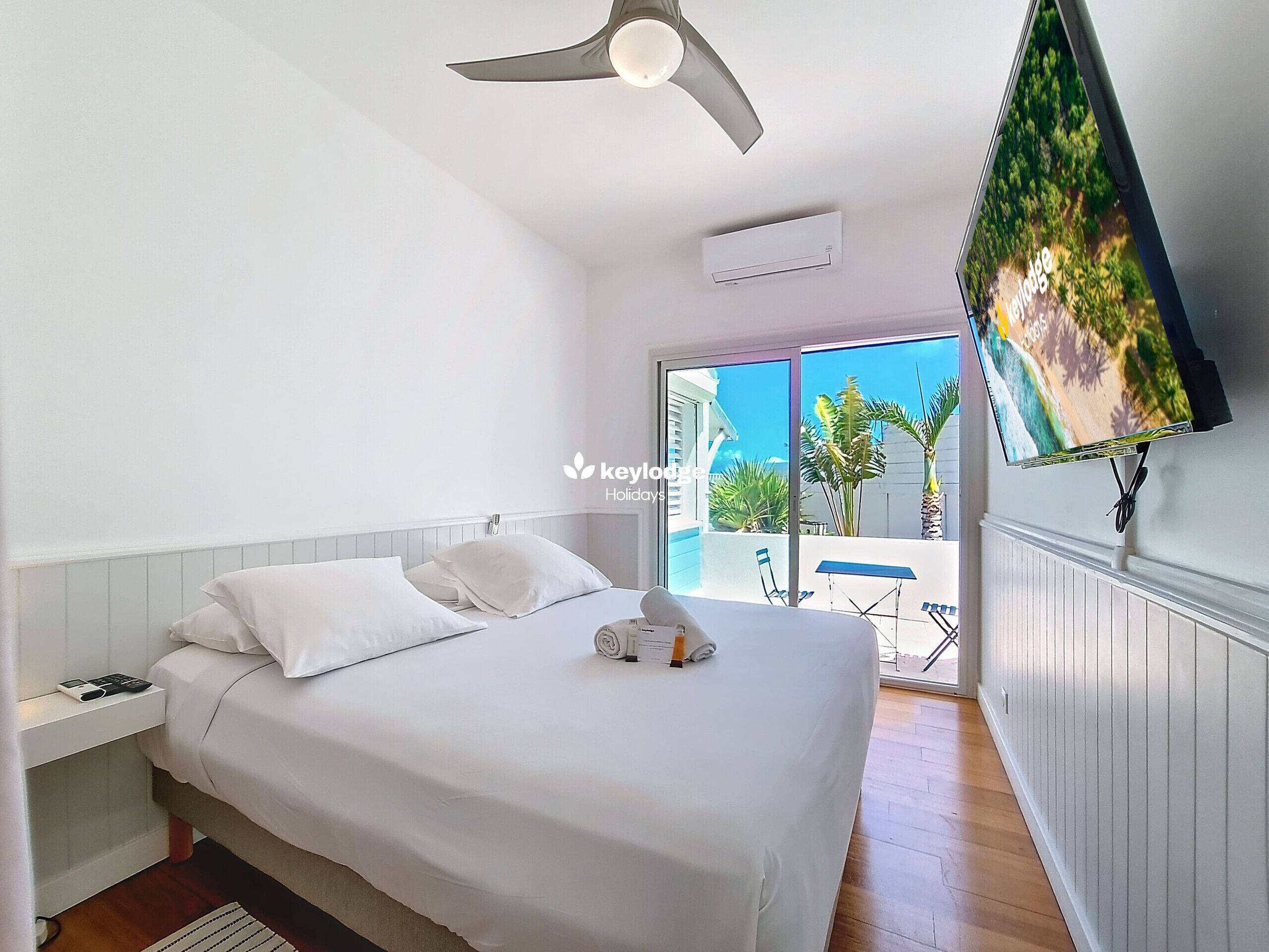 5 bedrooms, iron/ironing board, free WiFi, bed sheets