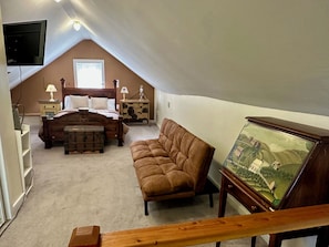 Economy Room, 1 Queen Bed with Sofa bed, Non Smoking