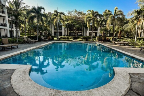 Breeze Private Residence - 3 Bedroom and Private Beach Club Included