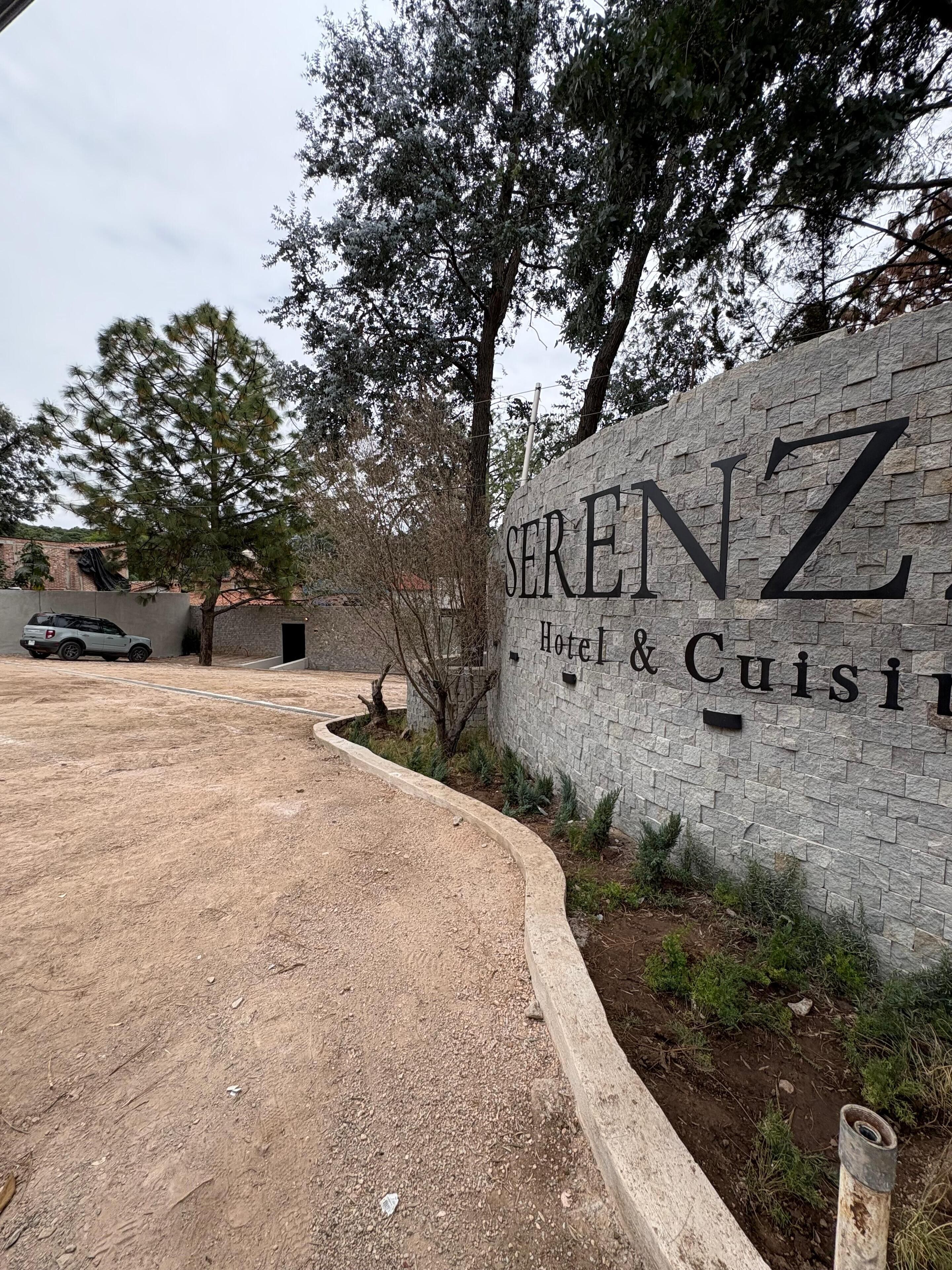 Foto - Serenzzo Hotel & Cuisine