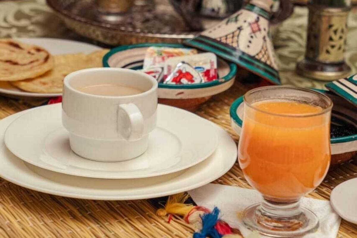 مكواة/لوح كي وواي فاي مجانًا