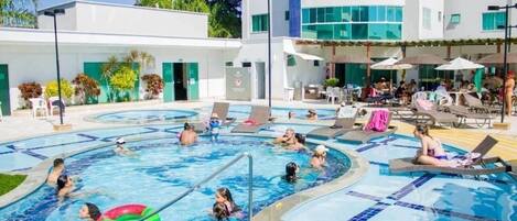 5 innendørsbassenger