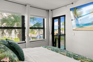 1 habitación, escritorio, tabla de planchar con plancha y wifi gratis 