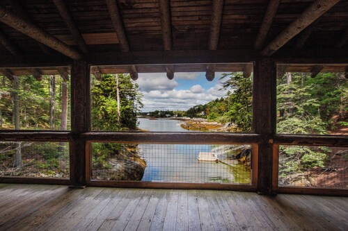 3 charming cottages sleeping 14 on an ocean cove, 21-acre forest property