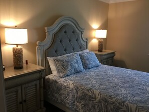 2 sovrum, strykjärn/strykbräda, wi-fi och sängkläder