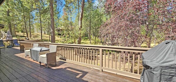 House, Multiple Beds (Acer 10) | Outdoor dining