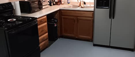Refrigerador y microondas