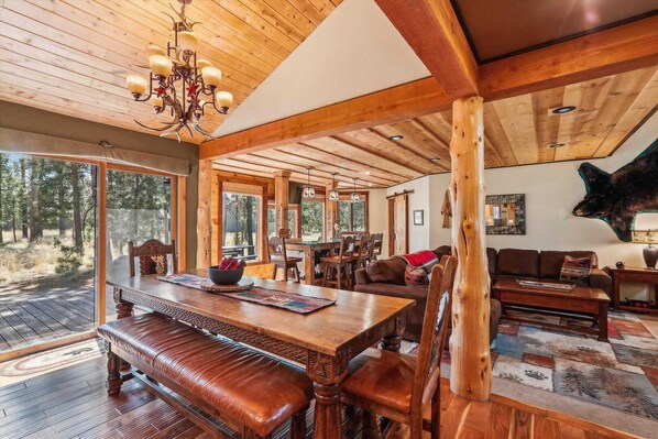 Dining - Malheur 19 (Bend)