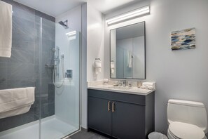 Bathroom - 3Thirty3 (New Rochelle)