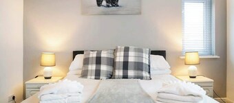 New! 3BR in Haughton Road