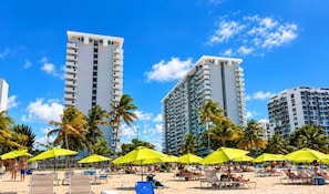 Coral Beach Building at Isla Verde Beach — on the beach named the #1 Urban Beach by USA Today. - FLASH SALE! Beachfront Gem  Walk 2 Eat W/D (Carolina)