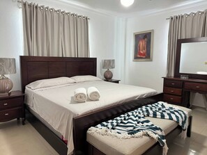 3 bedrooms, iron/ironing board