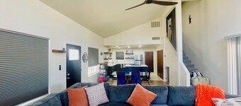 Lake Powell Charming 2-bedroom house with
Amazing Views