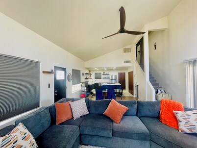 Lake Powell Charming 2-bedroom house with
Amazing Views