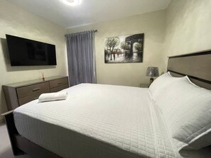 3 bedrooms, iron/ironing board, WiFi