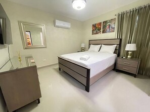 3 habitaciones, tabla de planchar con plancha y wifi 