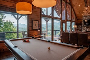 Game room - Mountain Top Lodge-Luxury Log Cabin Rental-Panoramic Mountain Views, High Speed Internet, Large Deck, Hot Tub, Fireplace in Nantahala NC! (Topton)