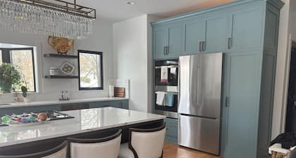 Kentucky Derby 2026 Rental: Spacious Home for Families & Couples