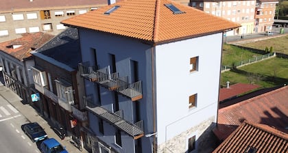 Apartamentos Puerta de Occidente