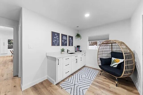 The Getaway House | St Charles 4BR Sleeps 11 Game Room | Hot Tub | Mercer Stays