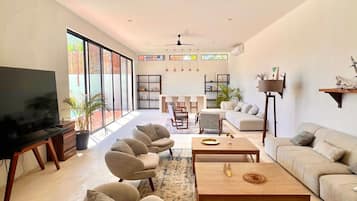 Smart TV, videogames