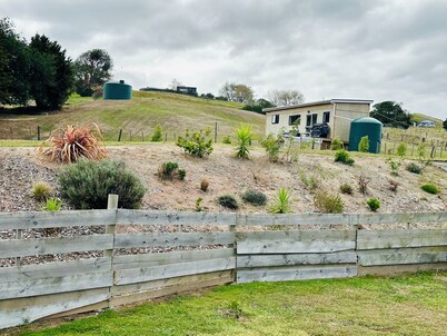 Cabin Kaipara bliss/ peaceful, . Pet friendly