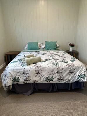 2 habitaciones, cuna de viaje, wifi gratis y ropa de cama 