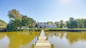 Exterior - Riverfront Gem w/ Fire Pit in Eden (Eden)