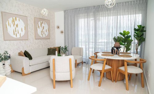 Your getaway suite 801